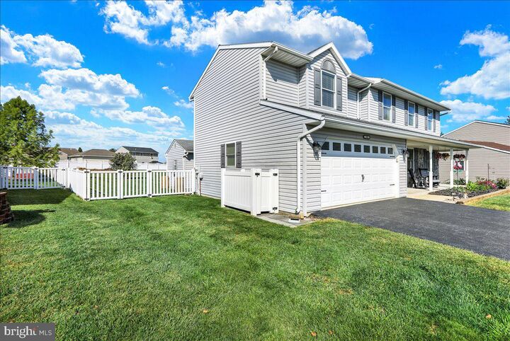 Property Photo:  30 Meadow Drive  PA 17073 