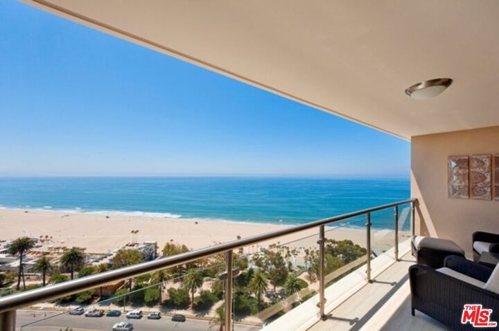 Property Photo:  201 Ocean Ave  CA 90402 
