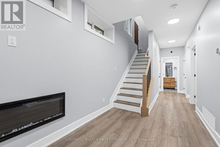Photo de la propriété: 884 Byron Avenue B ON K2A 0A1