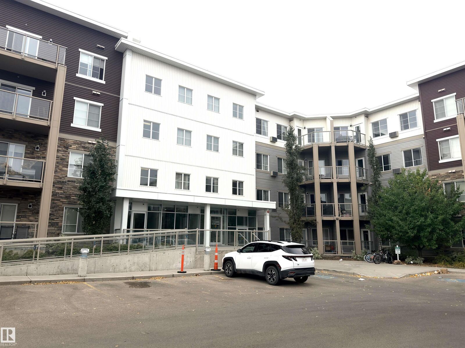 Property Photo:  812 Welsh Drive SW 415  AB T6X 1Y7 