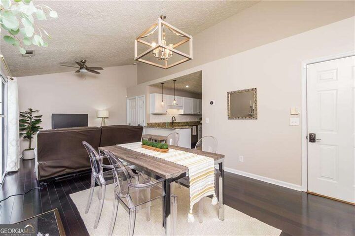 Property Photo:  3462 Avensong Village Circle  GA 30004 