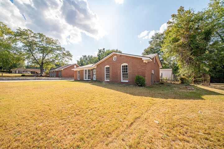 Property Photo:  2520 Harwich Circle  GA 31907