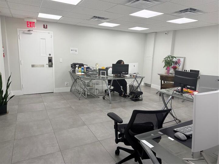 Property Photo:  3015 N Ocean Blvd C106  FL 33308 