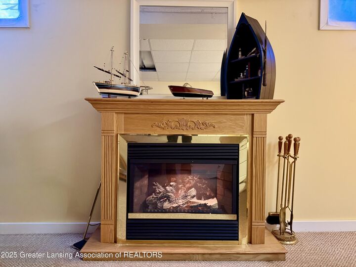 Property Photo:  1048 Shelter Lane  MI 48912 