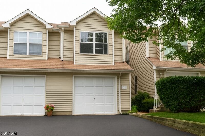 Property Photo:  7 Mariano Ct  NJ 08873 