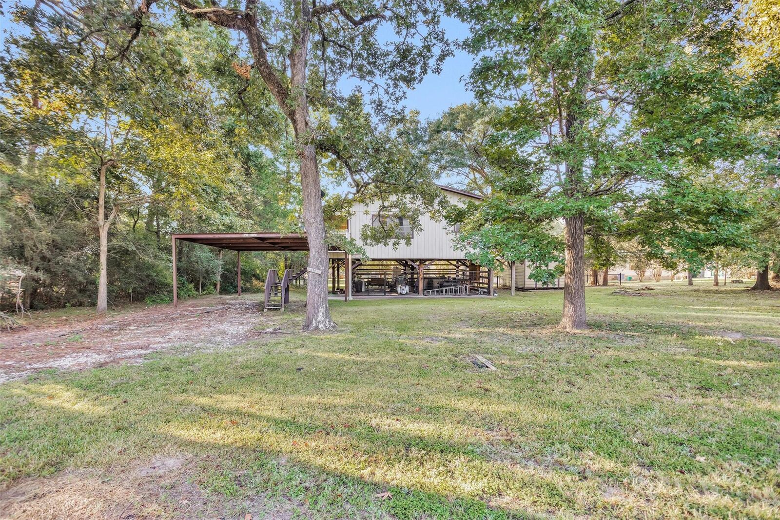 Property Photo:  139 W Enchantment Drive  TX 75862 