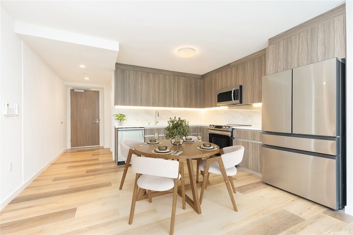 Property Photo: 1500 Rycroft Street 407R HI 96814