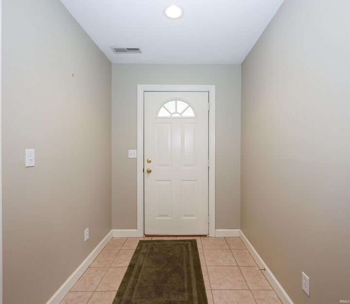 Property Photo: 2303 Northcrest Drive IN 46703