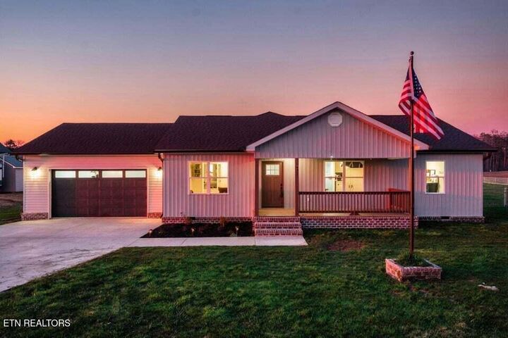 Property Photo:  2426 Old York Highway  TN 37327 