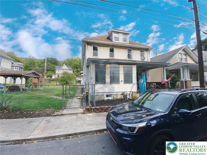 Property Photo:  929 George Street  PA 18072 