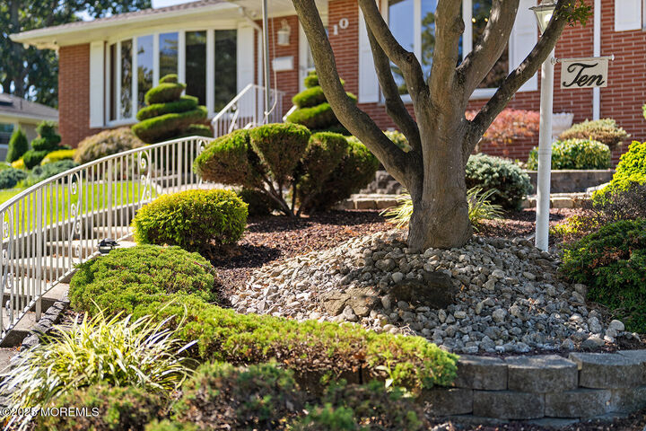 Property Photo:  10 Martha Boulevard  NJ 08879 