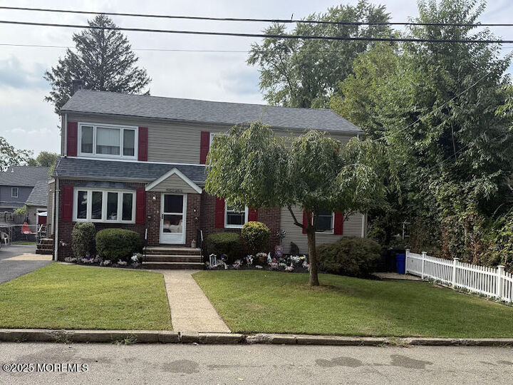 98 John Place  Bergenfield NJ 07621 photo
