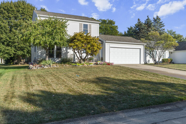Property Photo:  151 Dalton Drive  MI 48307 