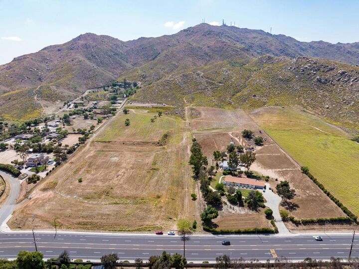 Property Photo:  O Samuel Way  CA 92557 