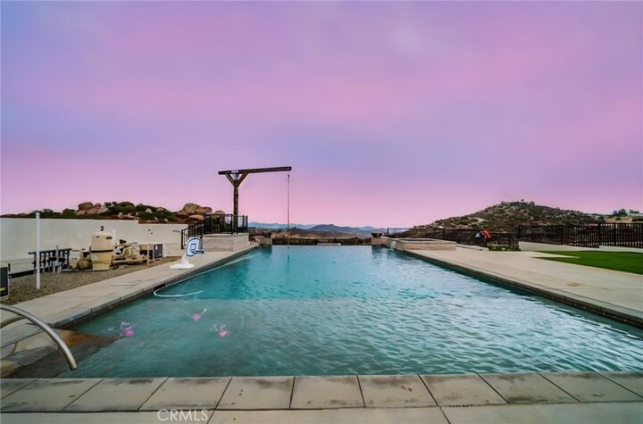 Property Photo:  31930 Via Del Senor  CA 92548