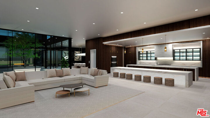 Property Photo: 602 N Beverly Drive CA 90210