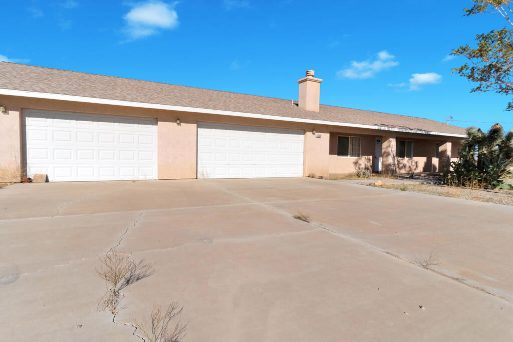 Property Photo: 3230 Balsa Avenue CA 92284
