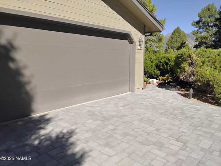 Property Photo: 2199 N Whitetail Way AZ 86004