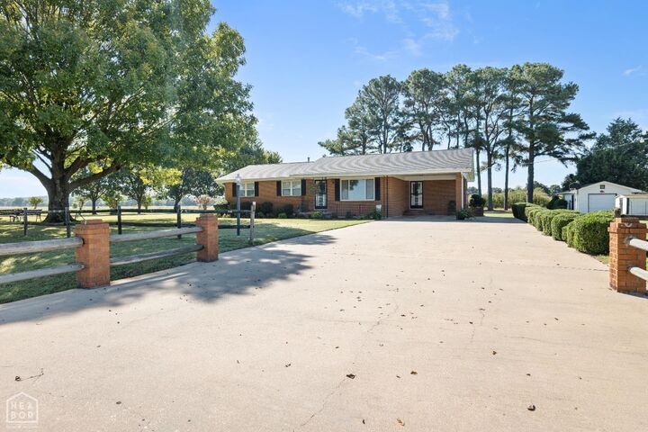 Property Photo: 264 Cr 380 AR 72416