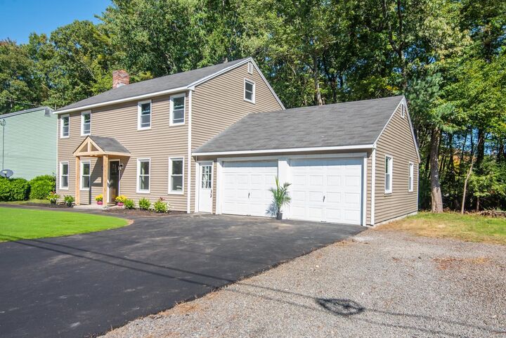 Property Photo:  11 Chatham Street  NH 03063 