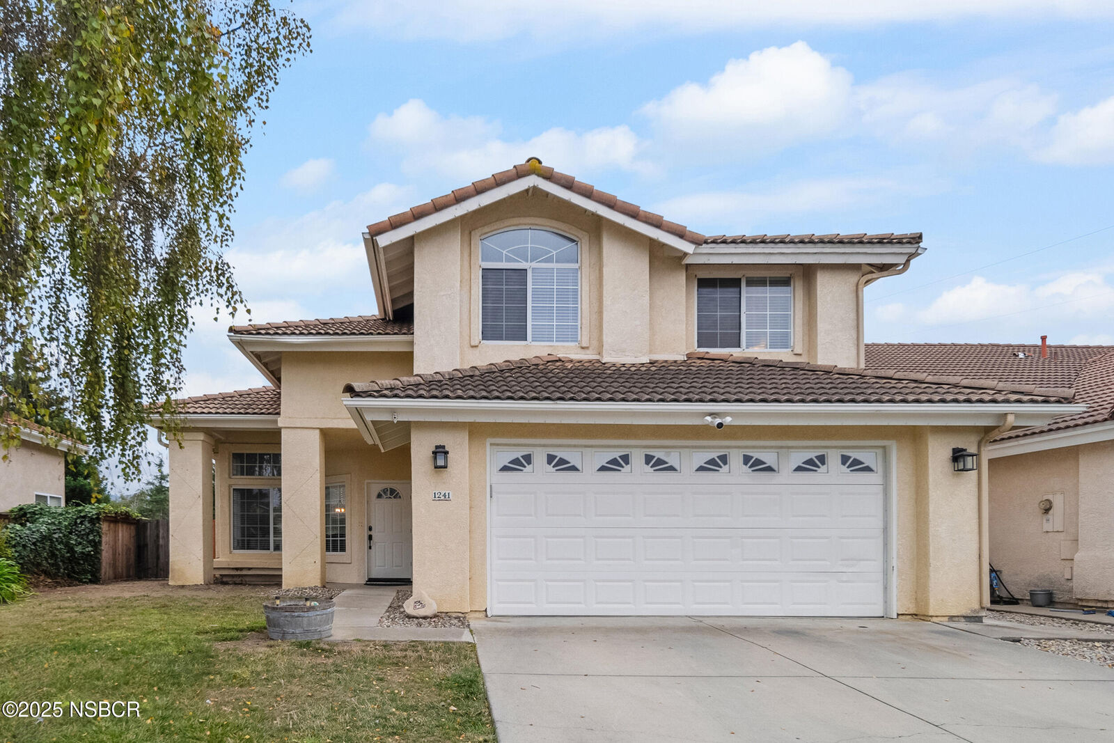 Property Photo: 1241 Stonebrook Drive CA 93436