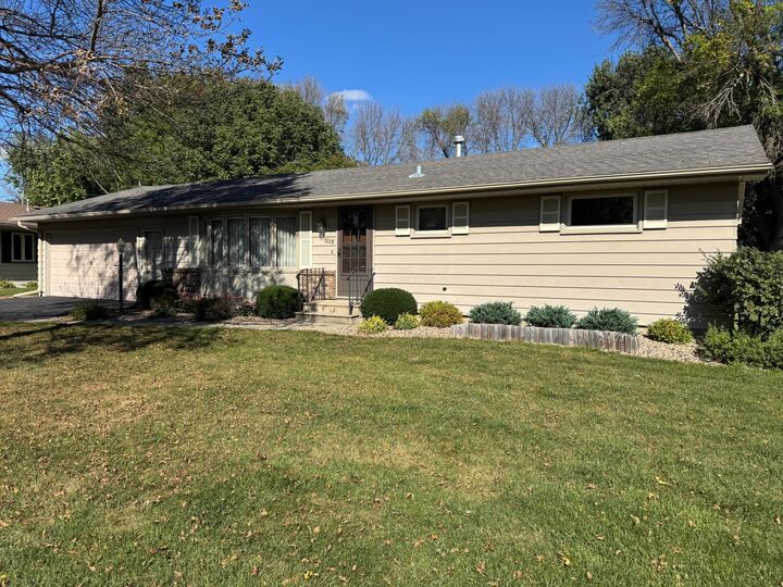 Property Photo:  1115 Swanhill Drive  MN 56007 
