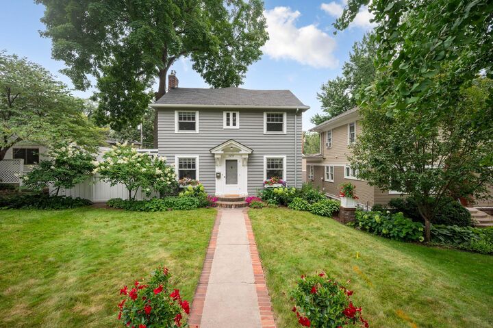 Property Photo:  2250 Princeton Avenue  MN 55105 