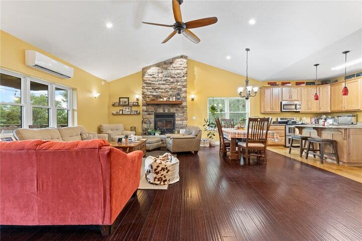 Property Photo:  Hc 73 Box 140  AR 72648 