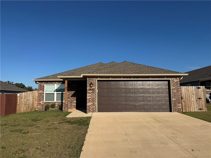 3607 Scarlet Lane  Siloam Springs AR 72761 photo