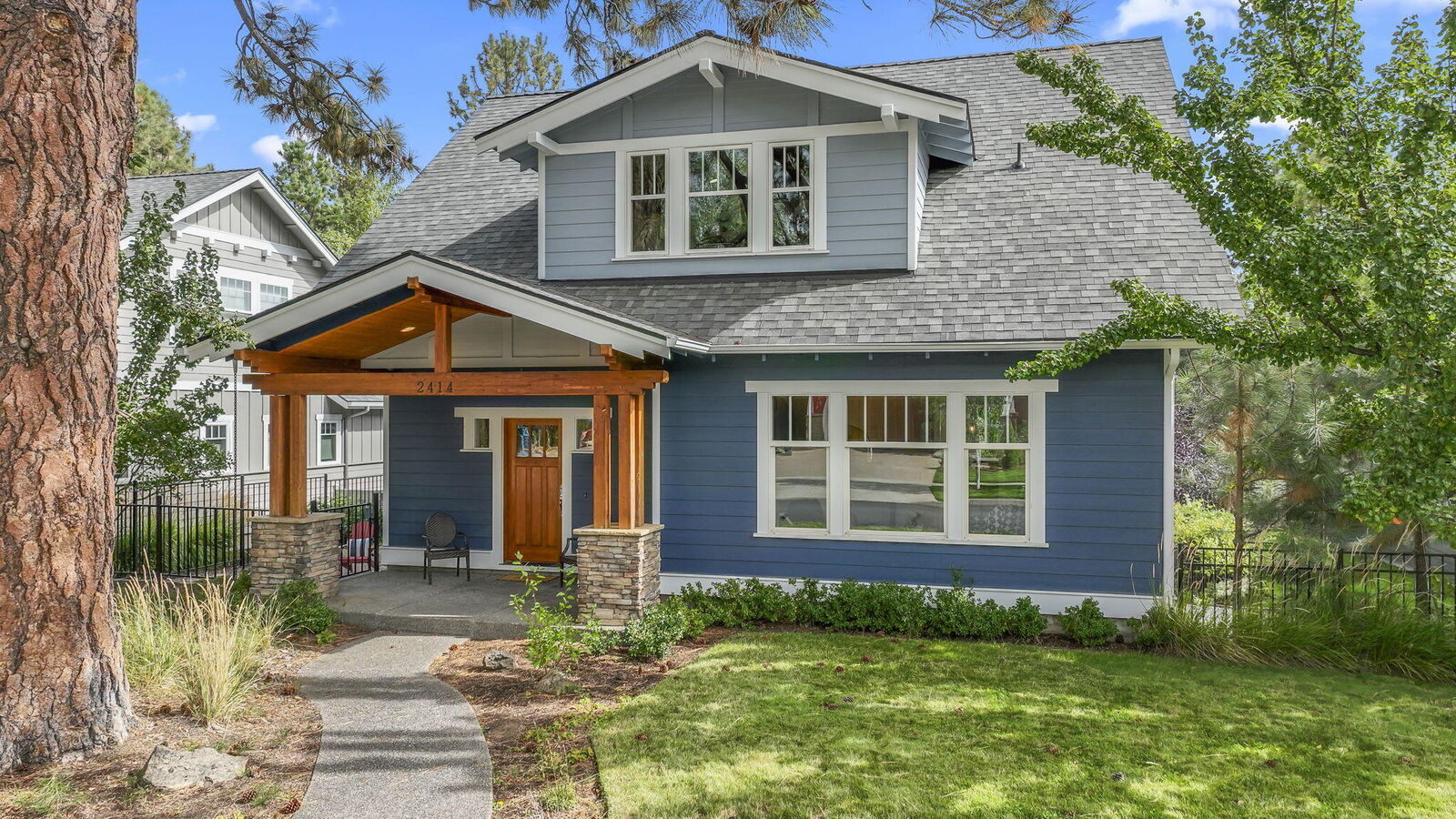 Property Photo: 2414 NW Brickyard Street OR 97703