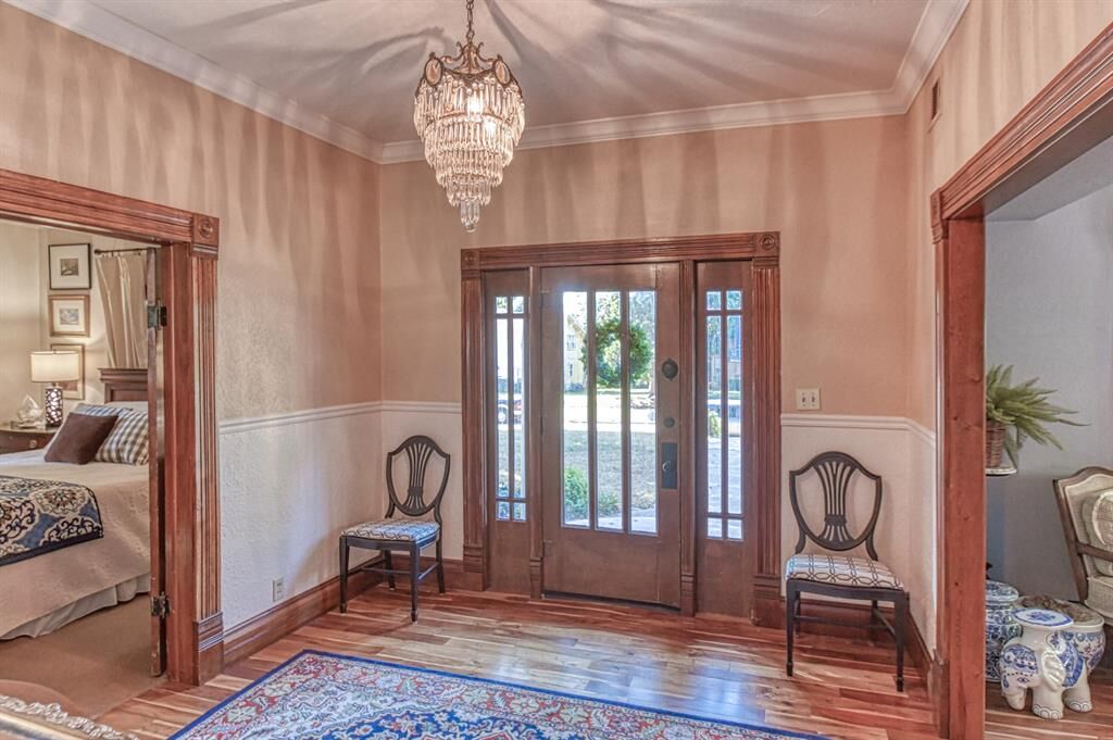 Property Photo:  1016 W Kansas Avenue  OK 73018