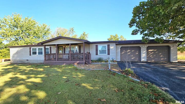 14228 Lake Of Egypt Road  Marion IL 62959 photo
