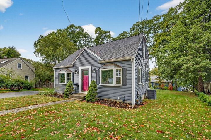 Property Photo:  14 Ferndale Road  MA 01760 