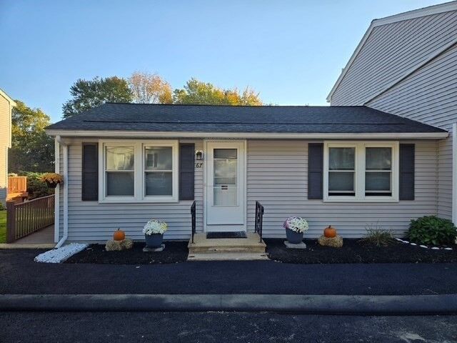 Property Photo:  270 Sunderland Rd 67  MA 01604 