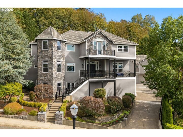3720 NW Devoto Ln  Portland OR 97229 photo