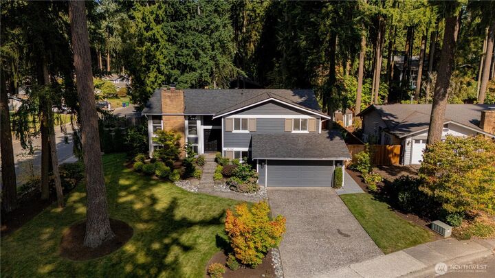 Property Photo:  16704 NE 102nd Place  WA 98052 