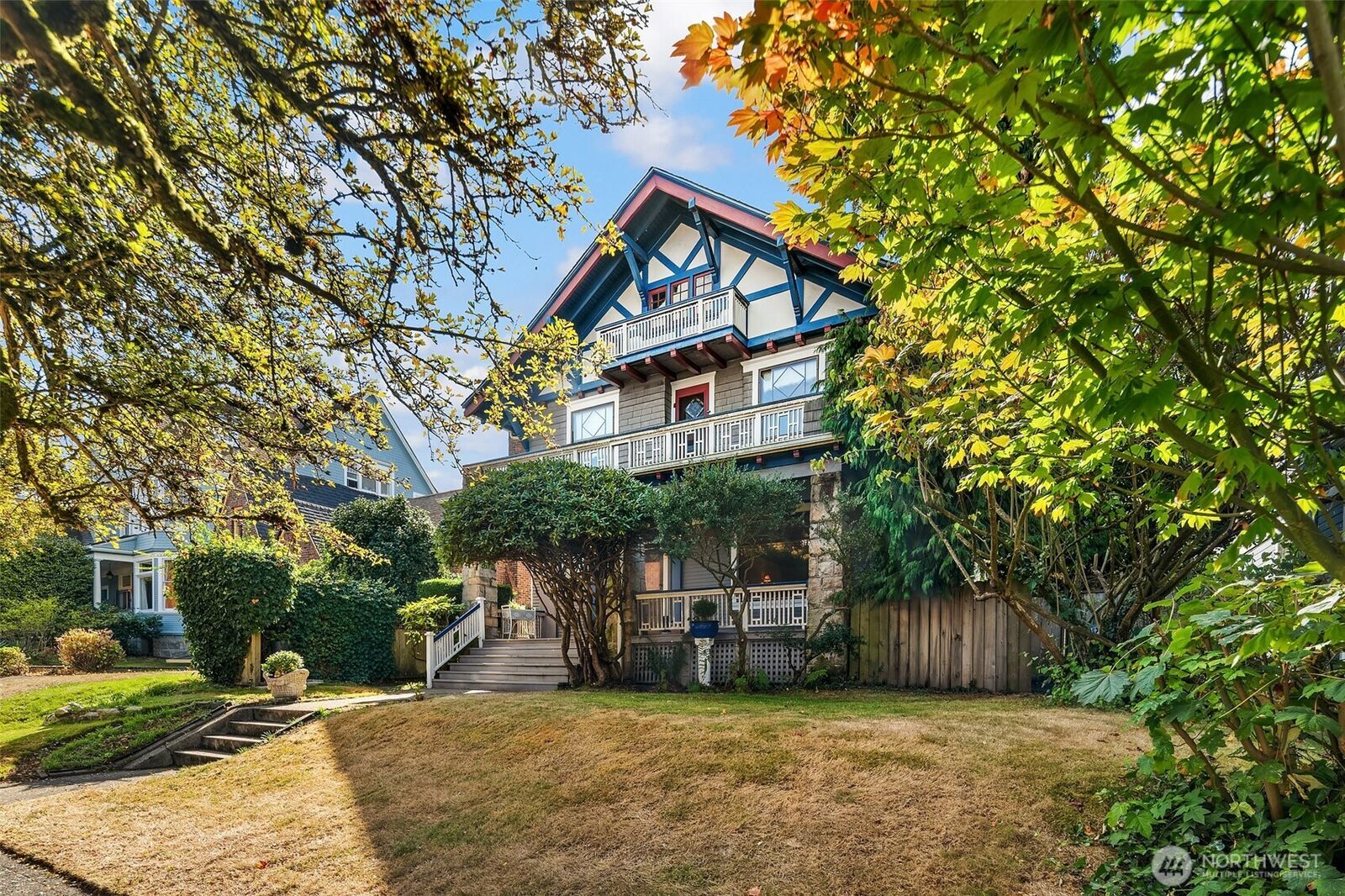 Property Photo: 410 N Tacoma Avenue WA 98403