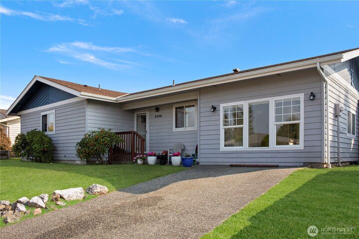 2406 E Kincaid Street  Mount Vernon WA 98274 photo