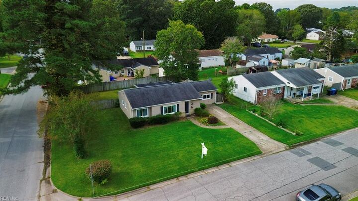 Property Photo: 3401 Woodsman Ln VA 23452