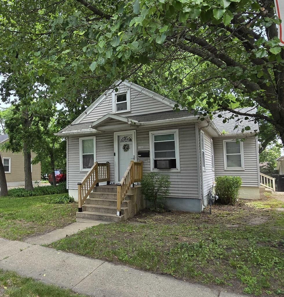 Property Photo:  1131 6th Street  WI 53511 