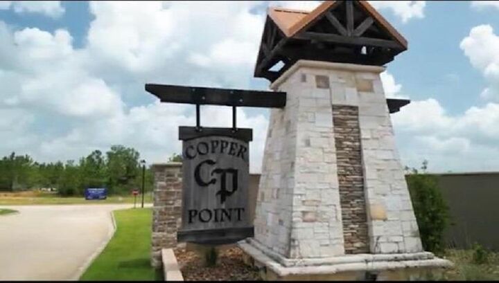 Property Photo: 1360 Jared Drive TX 77657