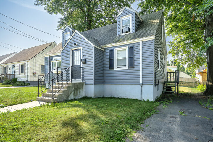 Property Photo: 71 Hanmer Street CT 06114