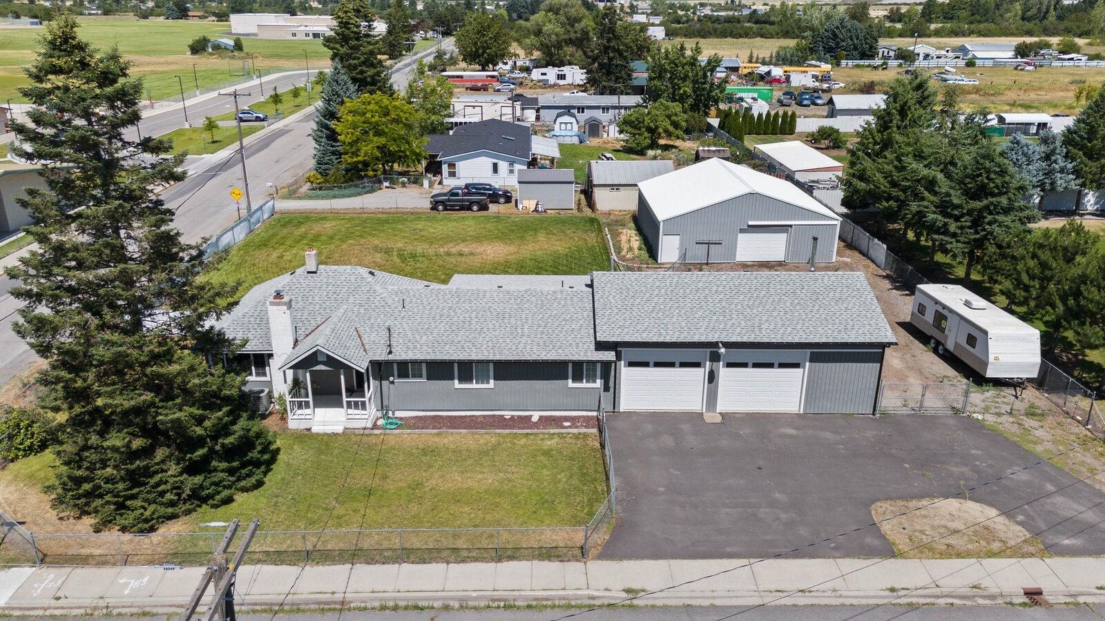 Property Photo:  26301 E Rowan Ave  WA 99025 