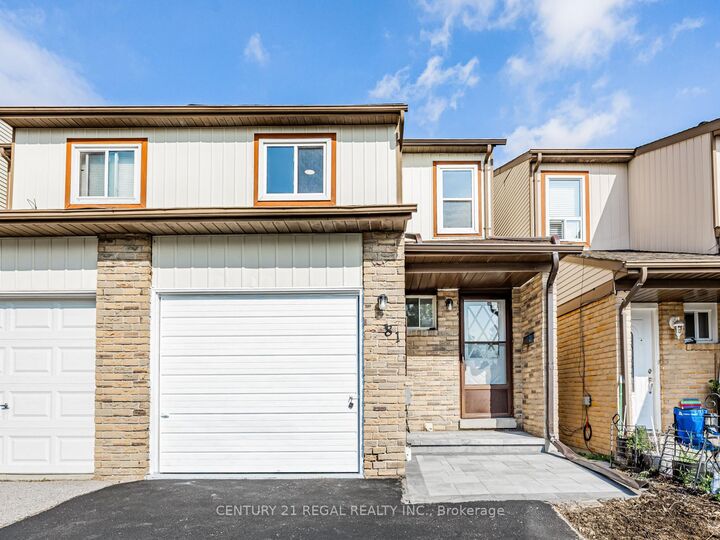 Property Photo:  81 Nabob Crescent  ON M1B 2Z1 