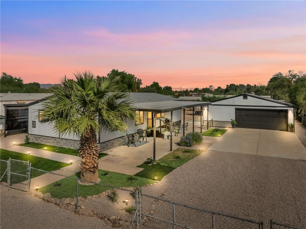 Property Photo:  2103 E Mustang Drive  AZ 86440 