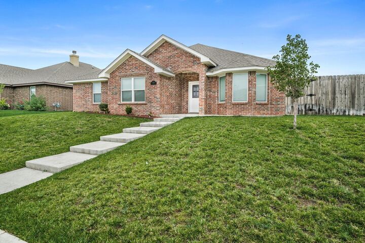 Property Photo: 8109 Miami Avenue TX 79118-1542
