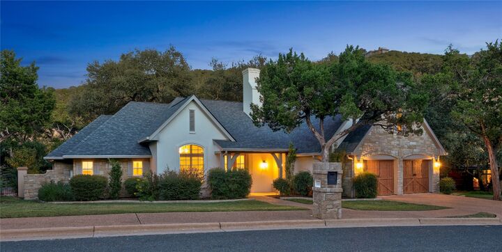 5300 N Scout Island Circle  Austin TX 78731 photo