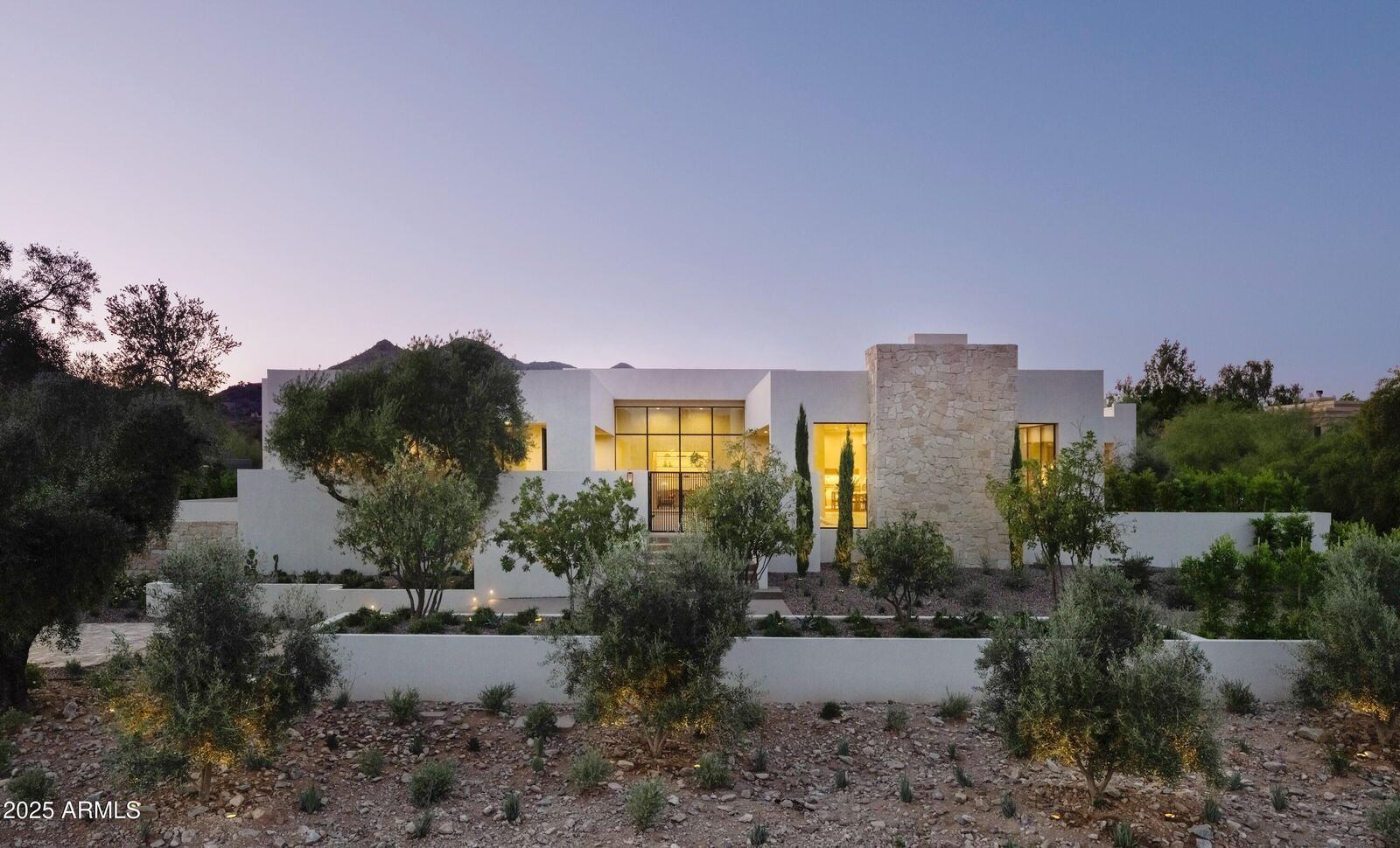 Property Photo: 4510 E Maderos Del Cuenta Drive AZ 85253