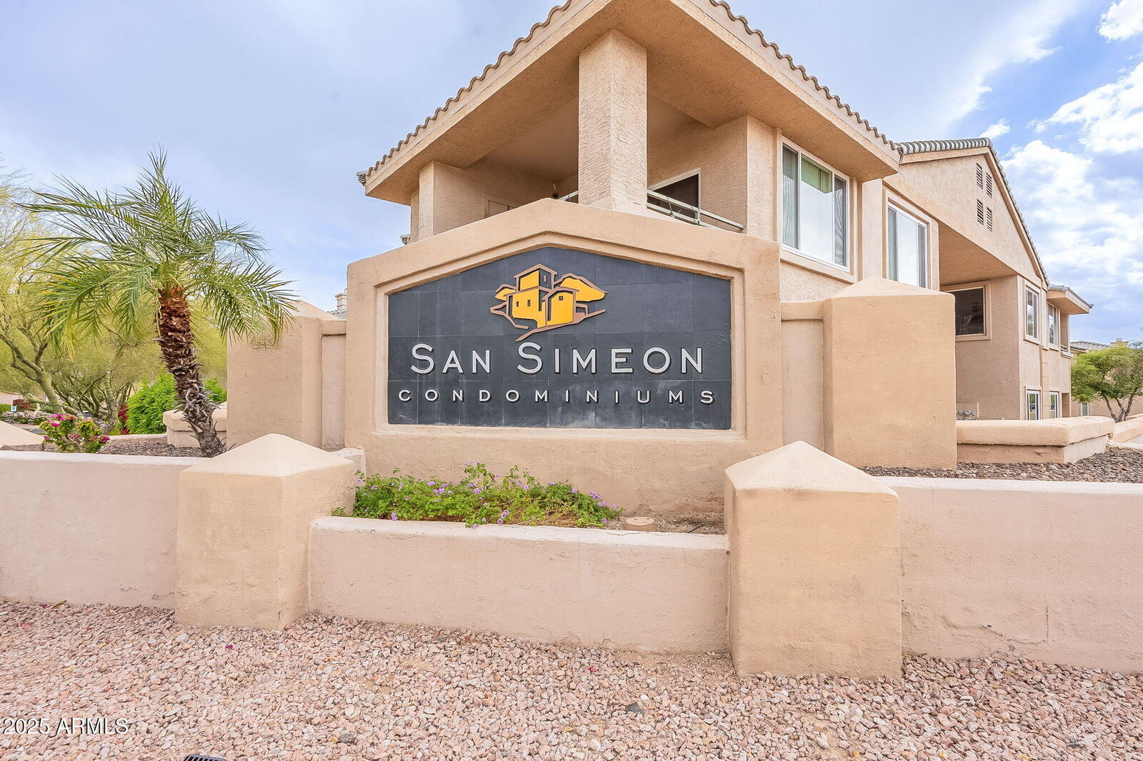 Property Photo: 16013 S Desert Foothills Parkway 2055 AZ 85048