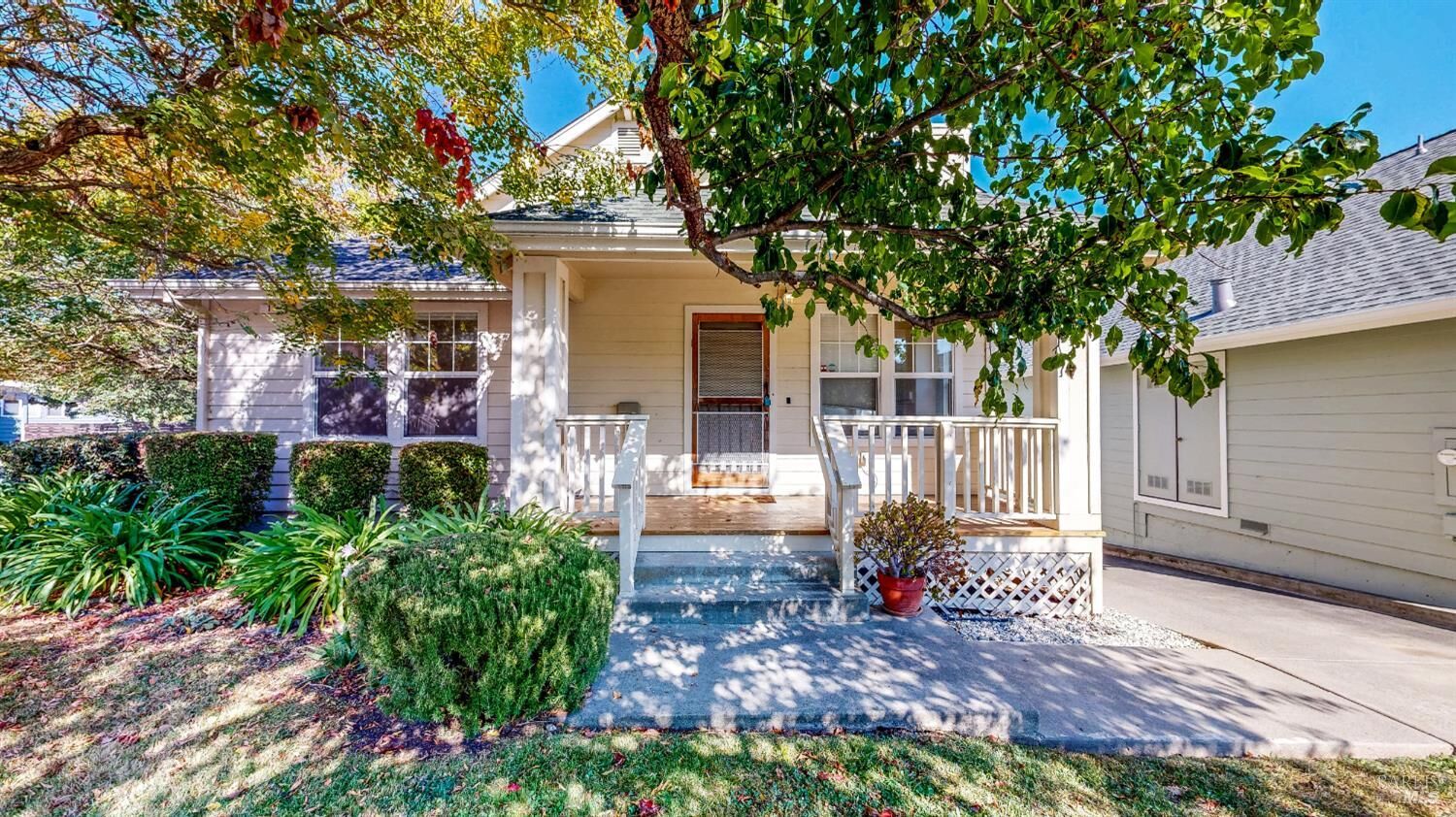 Property Photo:  15 Townview Lane  CA 94952 